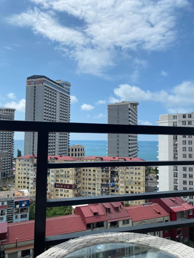Pirosmani 18D, 14 Floor Apartment Batumi Bagian luar foto