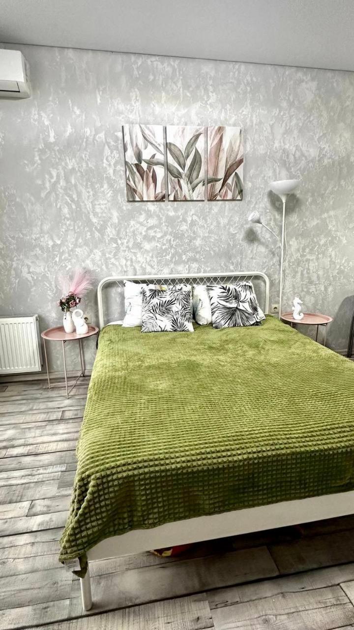 Pirosmani 18D, 14 Floor Apartment Batumi Bagian luar foto