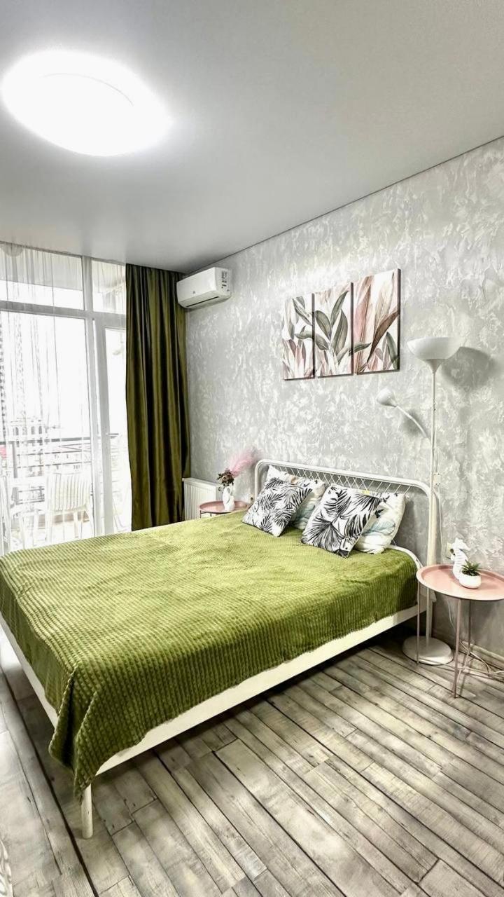 Pirosmani 18D, 14 Floor Apartment Batumi Bagian luar foto