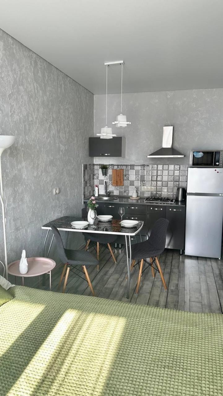 Pirosmani 18D, 14 Floor Apartment Batumi Bagian luar foto